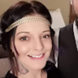 Meet your Posher, Lisa marie